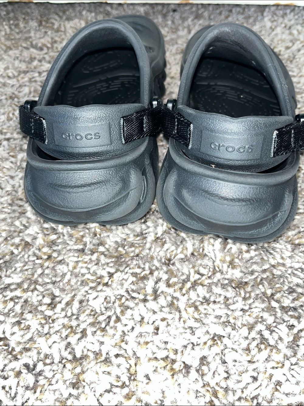 Crocs Echo Clogs - Picture 3 of 9